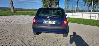 Renault clio - 5