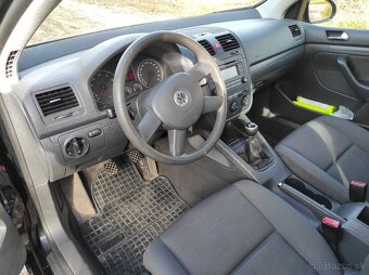 Golf V  , 1.4 FSI - 5