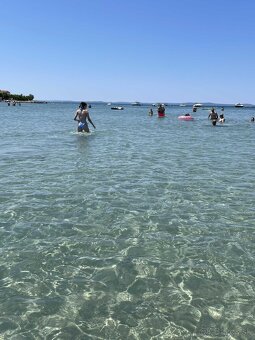 CHORVÁTSKO, apartmán, ubytovanie pri pláži s pieskom v mori - 5