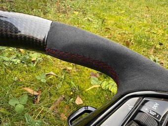 AUDI KARBON / ALKANTARA SPORTOVY VOLANT -vyhrievaný- - 5