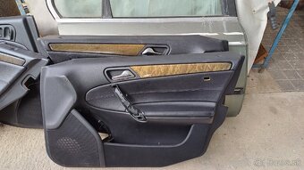 Mercedes C 220 cdi 110kw 2006 - 5