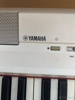 Yamaha digital piano P 105 - 5