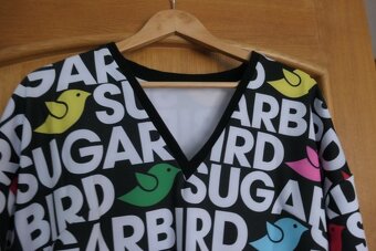 SUGARBIRD ICON krasne,dlhe, oversize saty - 5