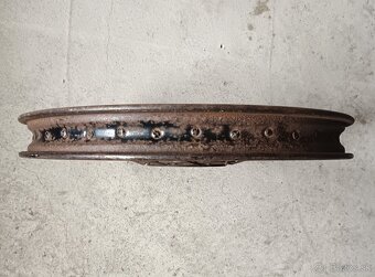 ČZ 150 c, 125 kolesá - 5