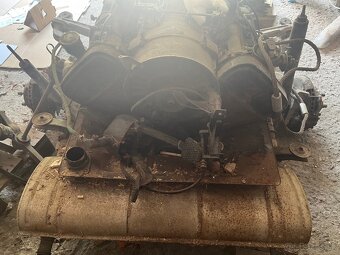 Motor Tatra 613 - 5