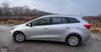 Kia Ceed SW 1,6 GDi Platinum - 5