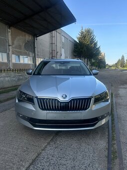 Skoda superb 3 combi 2 TDi 110 kW Dsg - 5