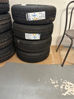 Nové zimné kolesá 195/60 R15 na hliníkových diskoch FORD - 5