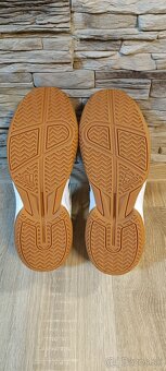 Halové tenisky, v. UK81/2 - 5