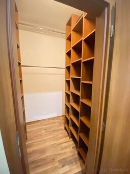 Prenájom 2-izbový byt Sídlisko III - 5