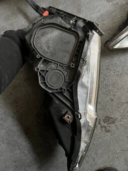 Predné svetla Honda CR-V (3) - 5