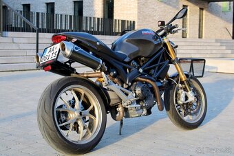 Ducati Monster 1100S - 5
