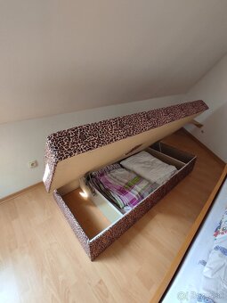 Čierny gauč super stav plus zdarma válendu - 5