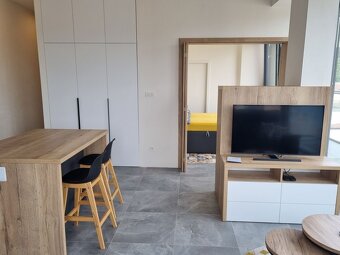 2i byt v centre PIANO RESIDENCE s garážou a klímou - 5