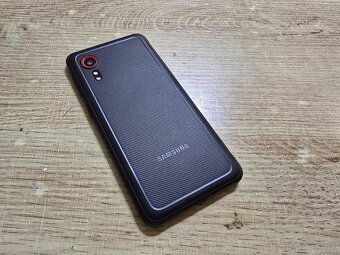 Odolny samsung Xcover 5 v Top stave bez znamok pouzivania bo - 5