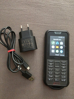 NOKIA 800 - 5