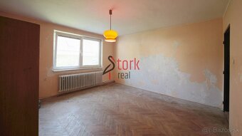 Rodinný dom s veľkým pozemkom - Orlové - 5