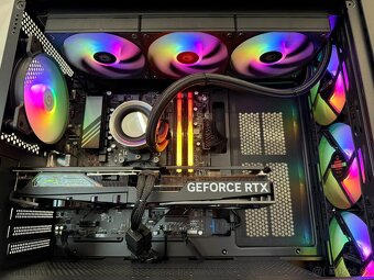 ⭐️ Ryzen 7 9800x3D, RTX 4070 Super 12GB, 32GB RAM, 1TB, 850W - 5