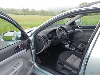 Škoda Octavia 2 Facelift 2.0 TDi 103kW DSG - 5