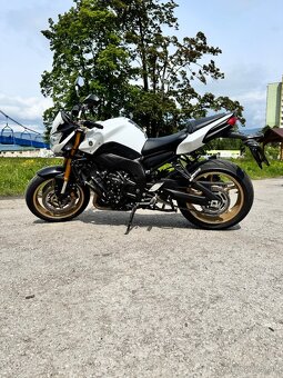 Yamaha fz8 - 5