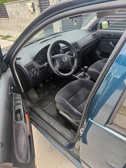 Volkswagen golf - 5
