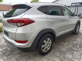 Hyundai Tucson 2.0crdi 100kw 4x4 - 5