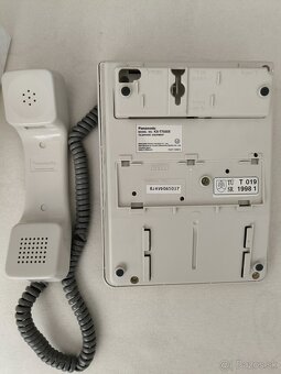 Kancelársky telefón Panasonic - 5