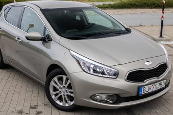 Kia Ceed 1,6 GDI FIFA EDITION - 5