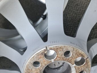 5X112 R17 AUDI DISKY 8,0J ET39 - 5