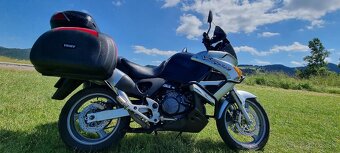 Honda Varadero 1000 - 5