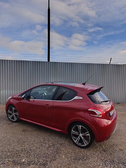 Peugeot 208 1.6 GTI - 5