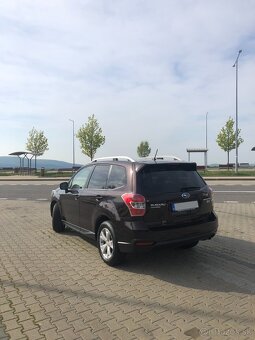 Subaru Forester 2.0D 108 kW • 4×4 • 6MT • koža • strešné okn - 5