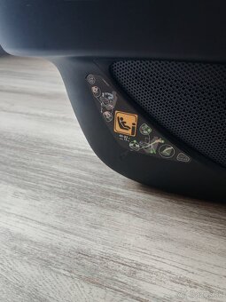 Autosedačka/vajíčko Maxi Cosi Pebble 360 aj so základňou - 5