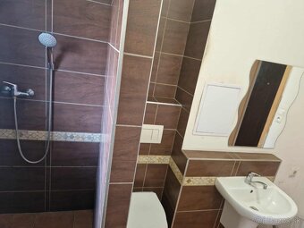 Na predaj 2 izbový byt v meste Žiar nad Hronom - 5