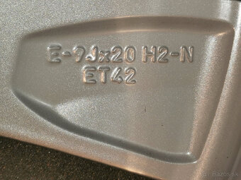 NOVÁ SADA - Audi Q4 e-tron - originál 20" alu disky - 5