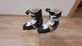 Detske lyze Tecnopro 100 a nastavitelné lyžiarky Roxa 29-34 - 5