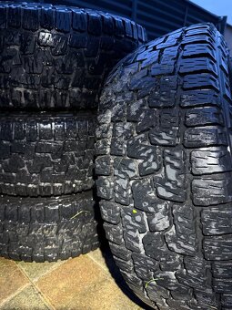 Pirelli Scorpion A/T Plus (grand cherokee) - 5