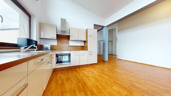 3i. PENTHOUSE 104m2, terasa 70m, Lopúchová ul, GARÁ6 - 5