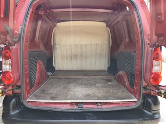 Predám Citroen Berlingo 1.6hdi - 5