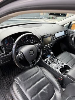 predám touareg 2 3.0 TDI 4 MOTION 180KW - 5