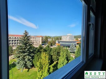 Prenájom 2i byt, Námestie Matice Slovenskej, kompletne zaria - 5