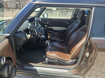 MINI Cooper S CLUBMAN AUTOMAT, benzín, 128kW 12/2009, 116tkm - 5