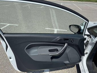 Ford Fiesta - 5