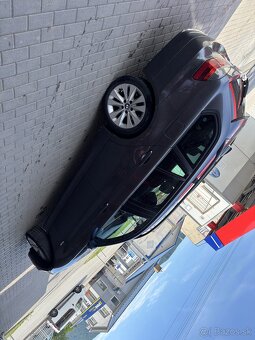 Predám BMW e91 2.0d 100kw - 5