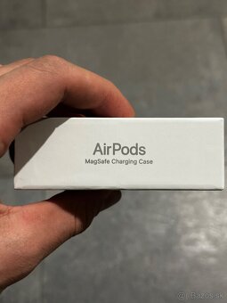 Airpods 3. Generácie - 5
