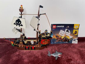 Lego Creator 31109 Piratska loď 3v1 - 5