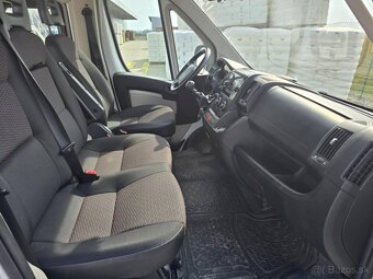 PEUGEOT PARTNER MINIBUS - 5