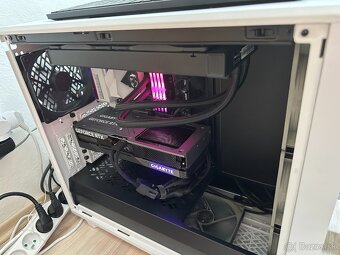 Závodný simulátor - 5