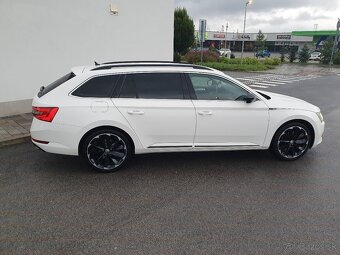 Skoda superb combi 2.0 110kw r.v. 2016 bez Adb - 5