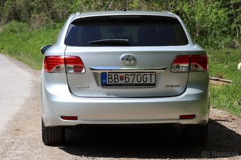 Toyota Avensis T27 - 5